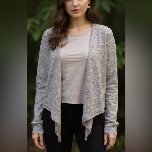 Philosophy Dane Lewis Sweaters - Philosophy Dane Lewis Light Gray 100% Cashmere Open Cardigan Sweater High-LowHem